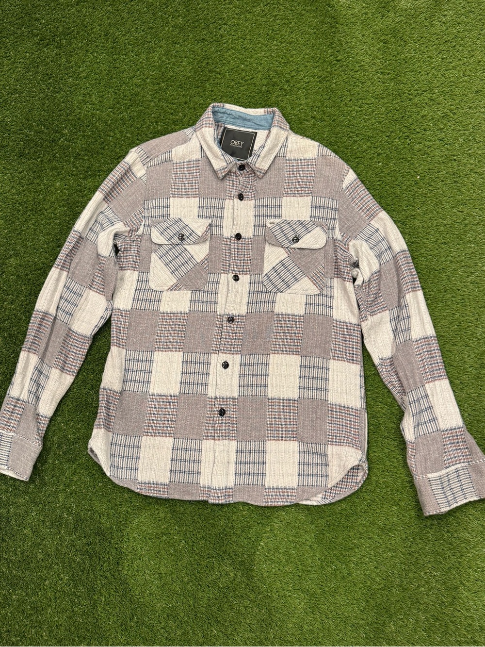 Obey Propaganda Men’s Long Sleeve Button Up Shirt Size Medium Plaid Brown Gray